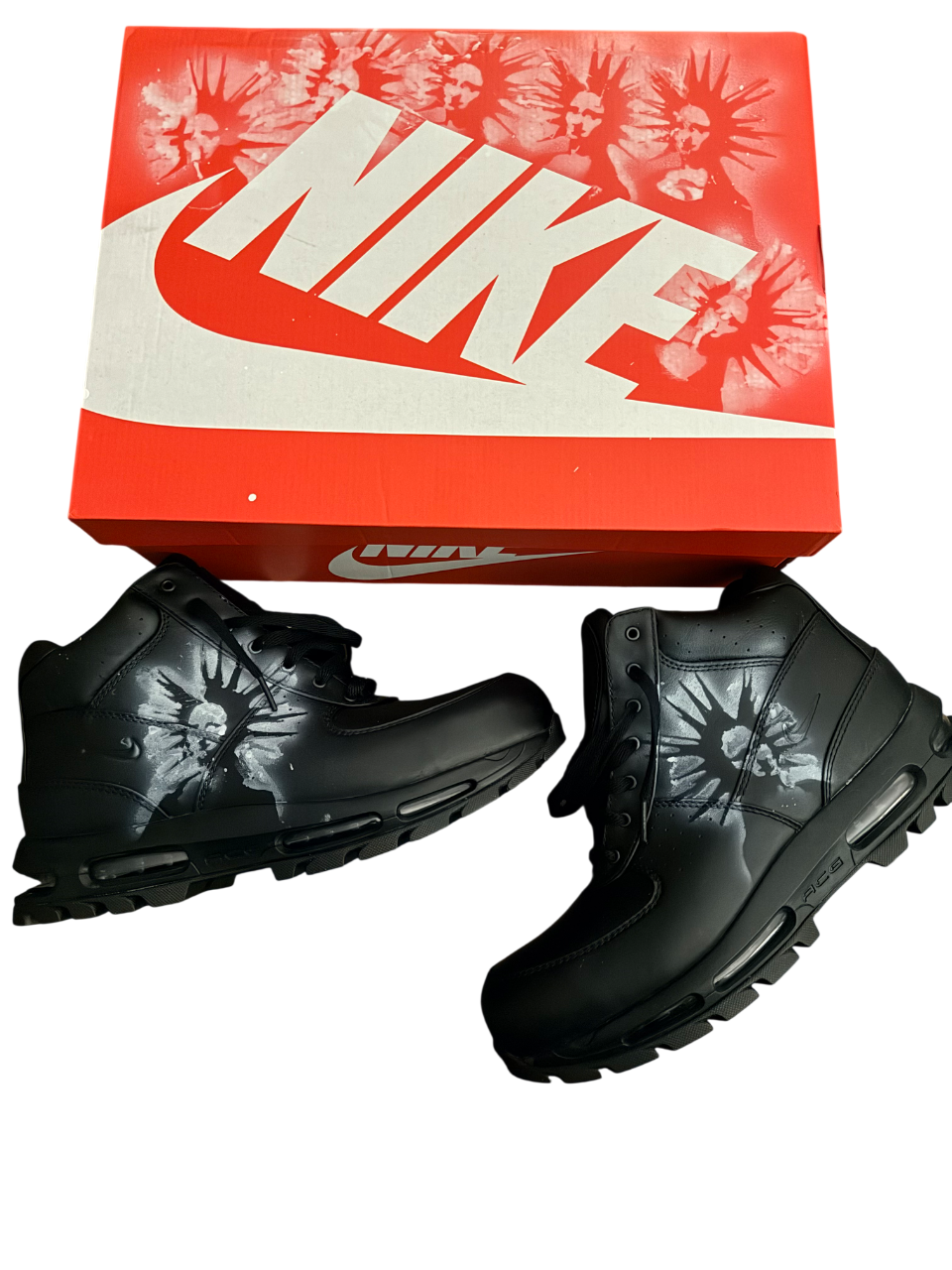 Custom Nike ACG Goadome “Mona”